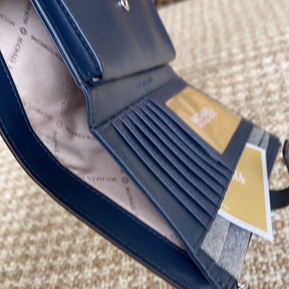 Michael Kors Jet Set Travel Lg Double Zip Wristlet - Picture 10 of 16